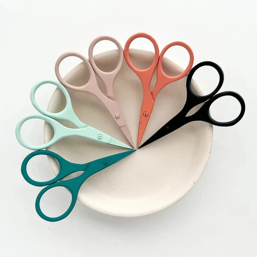 Matryoshka Doll Shop - Modern Embroidery Scissors 3"